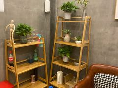 -上海泊客小栈(虹桥娄山关路地铁站店)