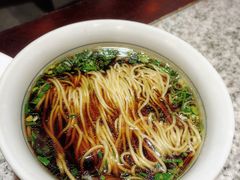 老牌阳春面-南京大牌档(南京路世纪都会店)