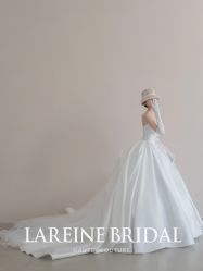 -拉瑞娜LaReine婚纱礼服高级定制