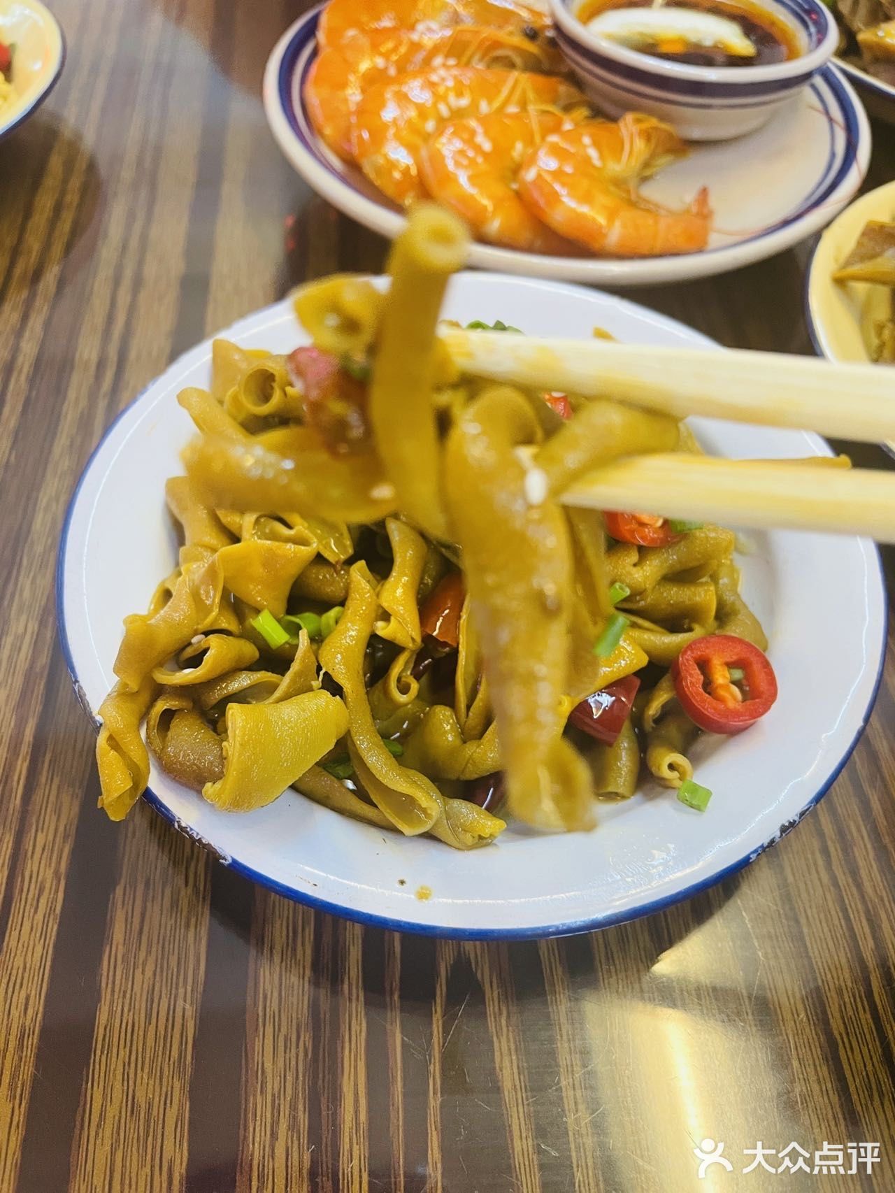 老武汉的正宗卤味被我找到啦