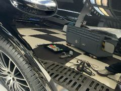 -鲨鱼皮汽车凹陷玻璃修复(静安店)