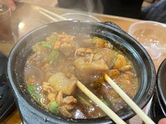 -三鞭一花·独一处·元英砂锅(海光寺店)