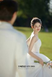 -全城热恋璀璨婚纱摄影(国贸总店)