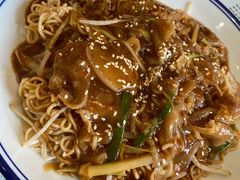 XO酱肥牛炒出前一丁-小龍鳳餐室(番禺路店)