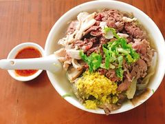 牛肉粿条（中碗）-潮镇老尾牛杂(环城西路店)