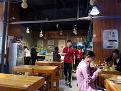 大堂-香满园春饼·家常菜(东大桥店)