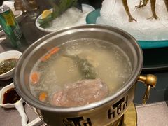 -鼎泰亨·海鲜牛肉餐厅(滨江店)