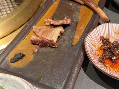 -铭牛烧肉·和牛海鲜自助(高新月牙湖店)