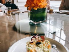 三文鱼牛油果沙律-夜上海(新天地店)