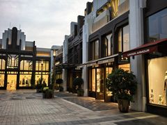 -比斯特上海购物村精品奥特莱斯