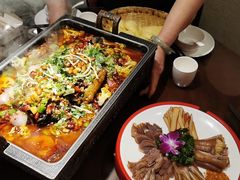 -万重锦·人文川菜馆(骡马市店)