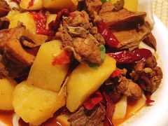 新疆大盘鸡-巴扎美食·新疆菜·西域歌舞表演餐厅(新疆大厦店)