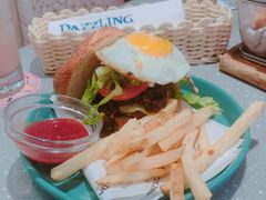 -Dazzling Cafe 蜜糖吐司专卖店