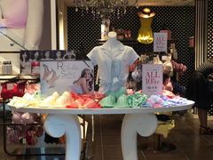 -PEACH JOHN(新宿店)