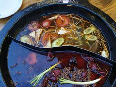 -渝亮重庆老火锅·手工炒料
