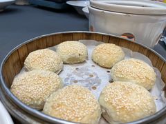 -香山湖家家宴(中山陵店)
