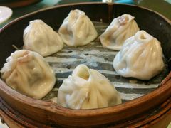蟹粉小笼包-绿波廊(豫园店)