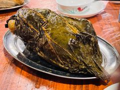 -御霞苑泥烩鸡休闲农庄
