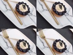 -UNI UNI(环亚凯瑟琳店)