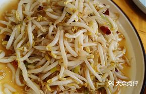 Oil Cake Stir-Fried Bean Sprouts