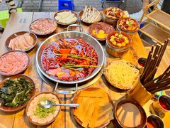 -老街·稳拈老火锅(海椒市店)
