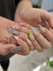 -小小美甲美睫