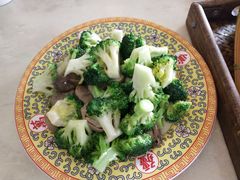 西兰花扒草菇-砂锅居(西四店)