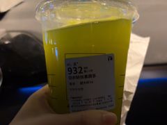 -瑞幸咖啡(凯德虹口龙之梦店)