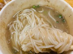 -汪记鲜鱼糊汤粉(沈阳路总店)