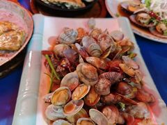 -老东镇啤酒屋海鲜加工·蒸汽海鲜·海鲜烧烤(台东店)