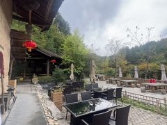 -悠然山高山湿地景区悠然自得庭