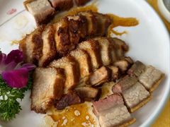 -鲤鱼塘农家山庄