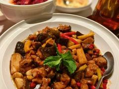 -千百味红餐厅·江西菜(绿地双子塔店)