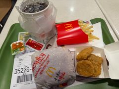 -麦当劳(乳山路店)