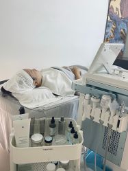 -时光海科学美肤中心
