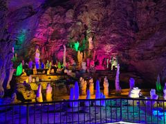 -泰安地下龙宫景区