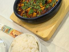 -鑫巴蜀小镇 · 水煮鱼专研店(玉桥店)