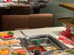 -海底捞火锅鲜切牛肉主题店(长寿路店)