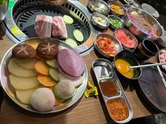 -香猪坊韩国烤肉专属门店(魏公村店)