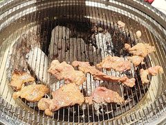 -啊美丽炭火烤肉(滑翔一店)