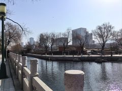 -泉城广场