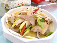 -马尔龙新疆饭店·清真(瑞景店)