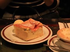 苹果卷-Cafe Sacher(WIEN)