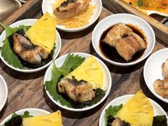 -围炉肉舍•炭烤活鳗•丹东海鲜烤肉(步行街店)