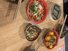 -拐枣巷小串串(财大店)