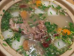 -西部马华清真兰州牛肉面·烧烤夜市(关东店)