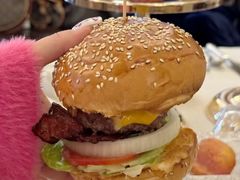 -Salon de Ville浦江汇(上海外滩华尔道夫酒店店)