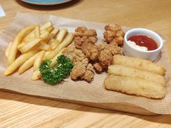 -菲滋意式餐厅(金华银泰城店)