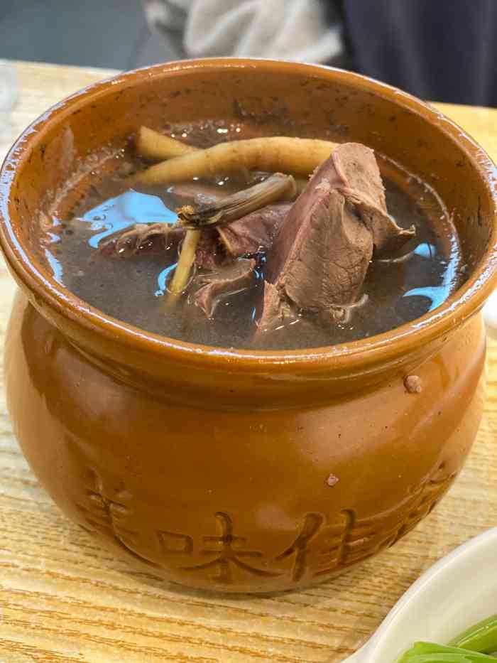 福安药膳炖罐-"时不时就想喝这一碗黑呼呼的套肠汤～套肠.