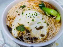 -宝燕海货工场(长江国际店)